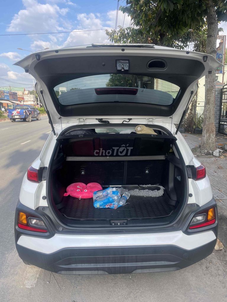 Hyundai Kona 2019 2.0 AT ĐẶC BIỆT - 93nghin km. Mua bán Ô tô tại Thị xã Bến Cát Bình Dương được đăng bởi Phạm Huy hình 10