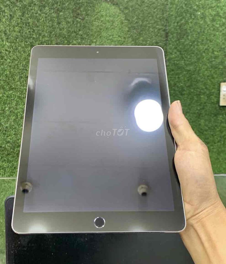 iPad Air 2 16GB Quốc tế. Mua bán Máy tính bảng tại Quận 10 Tp Hồ Chí Minh được đăng bởi Phuong hình 5