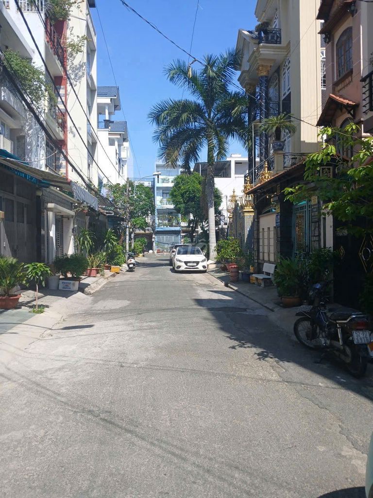 CẦN BÁN GẤP NHÀ BTCT - HẺM 8M - LÊ SÁT - TÂN PHÚ