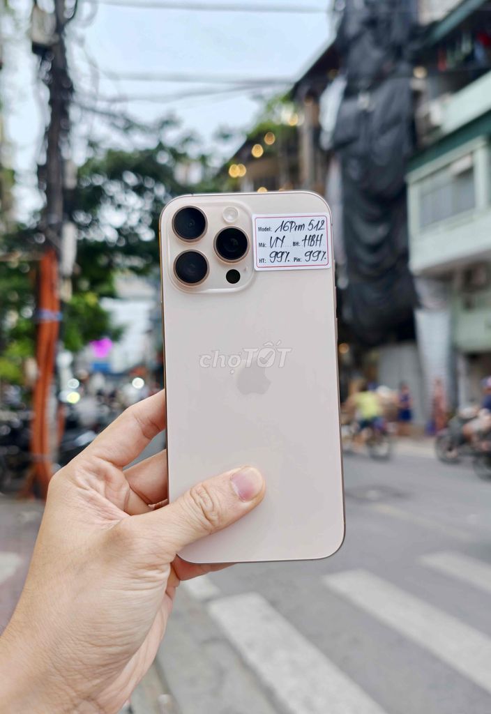 iPhone 16 Pro Max 512GB VN Pin 99% Ios 18. Mua bán Điện thoại tại Quận Đống Đa Hà Nội được đăng bởi Lâm Bảo Tuyên hình 1
