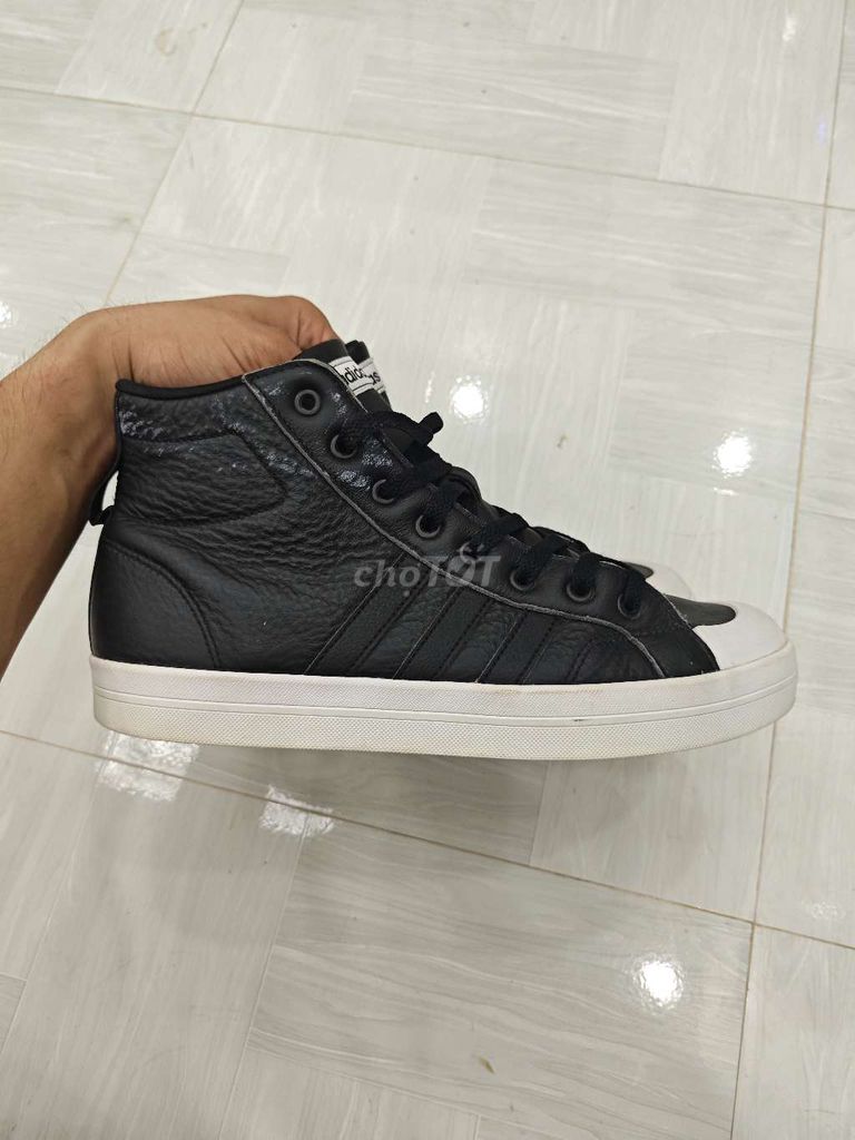 Adidas Bravada Mid size 44 chính hãng. Mua bán Giày dép tại Thành phố Nha Trang Khánh Hòa được đăng bởi Vũ hình 1