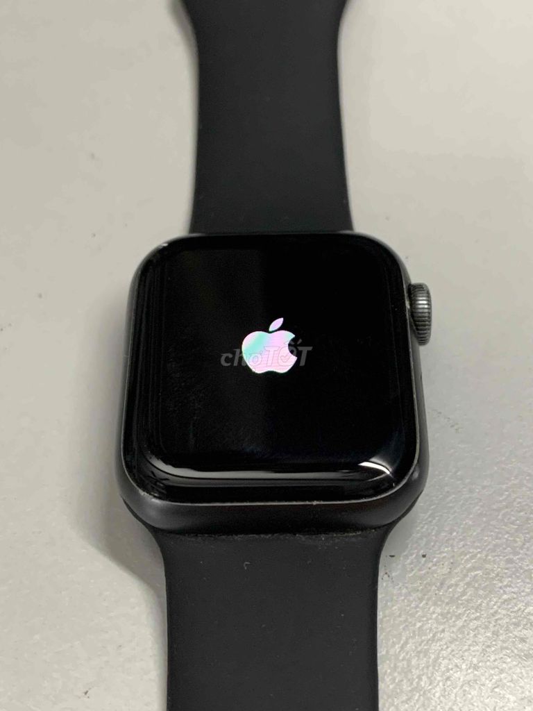 Apple watch series 4