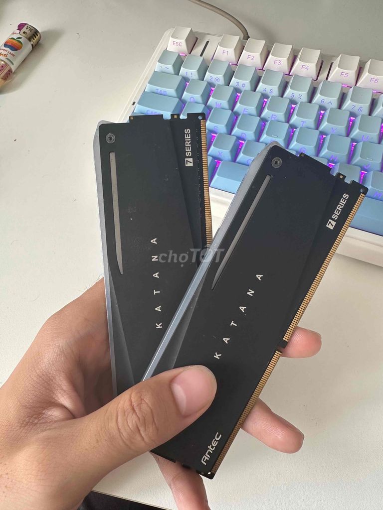 RAM Antec Katana 16GB 3600MHz Đen. Mua bán Linh kiện (RAM, Card...) tại Quận Gò Vấp Tp Hồ Chí Minh được đăng bởi Huỳnh Duy Sơn hình 1