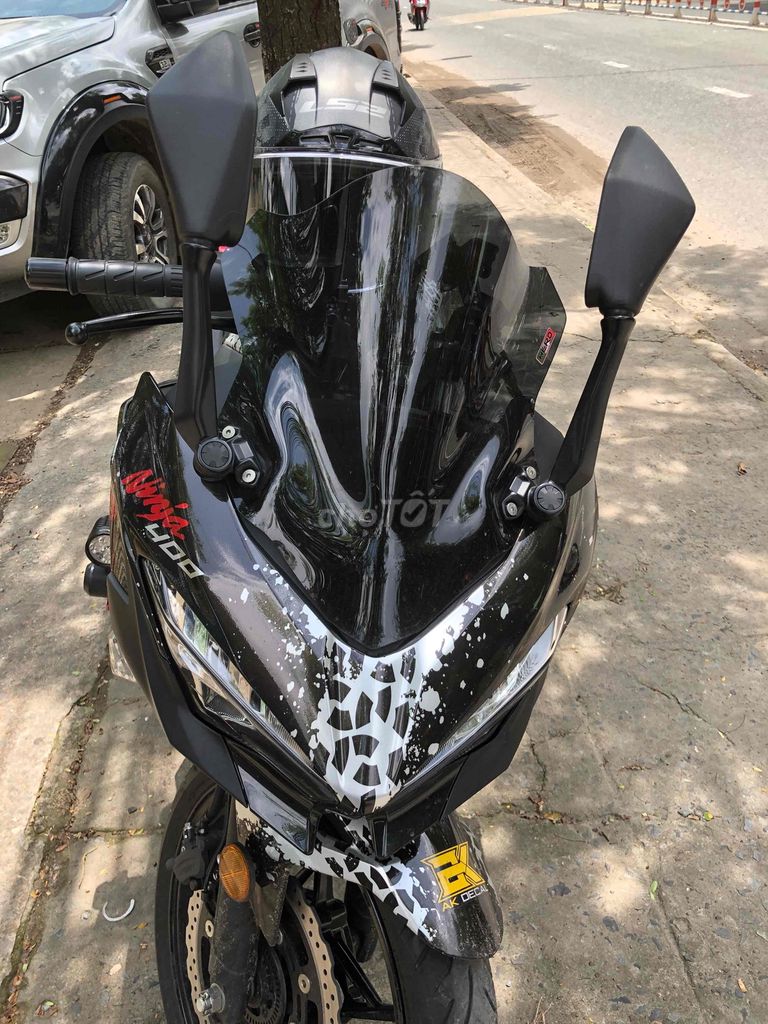 Kawasaki Ninja 400 2019 Đen Đỏ. Mua bán Xe máy tại Quận 7 Tp Hồ Chí Minh được đăng bởi Trần Phạm Phước Thắng hình 4