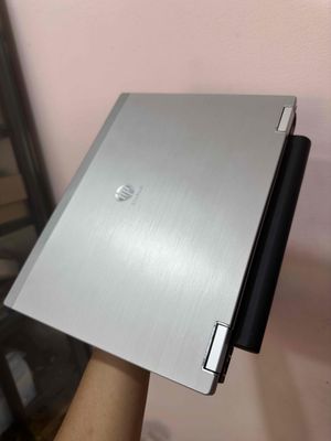 HP Elitebook 2540p I7-l640 ram 4gb ssd 120gb