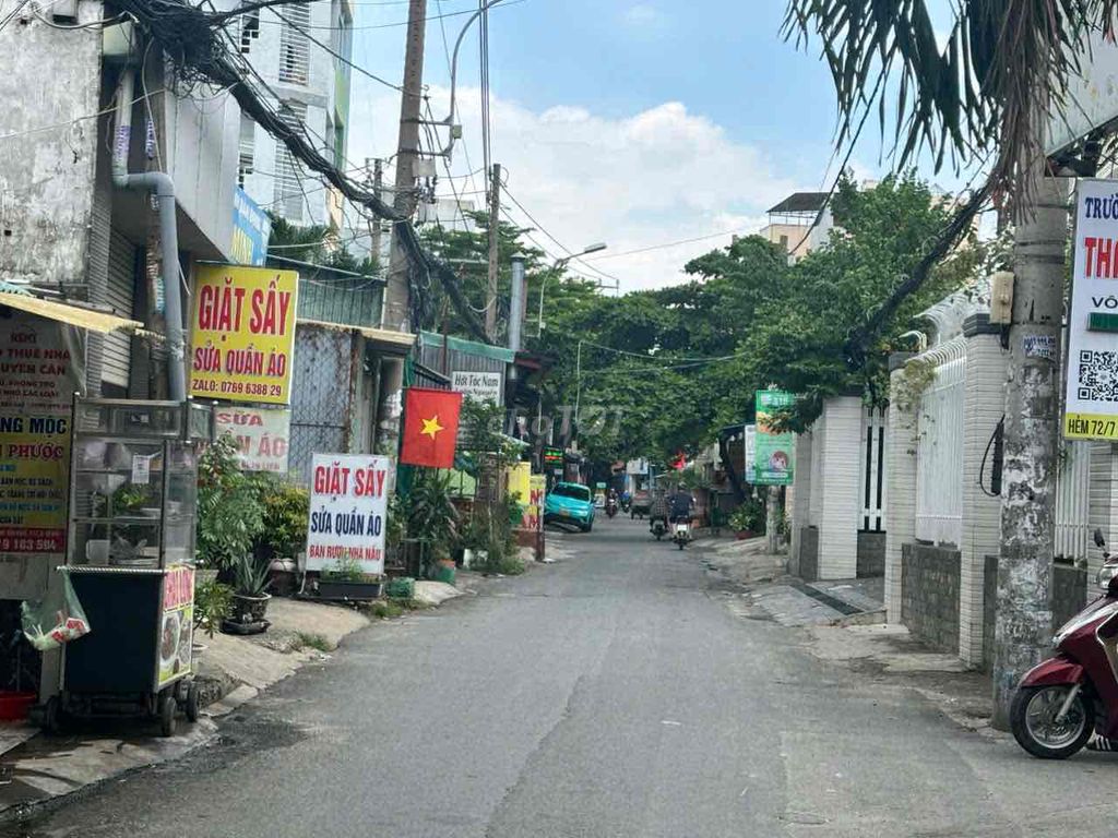 Bán đất nhà nát mặt tiền đường huỳnh văn nghệ