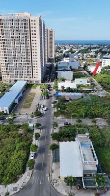Plot of land 100 m² · Đường Trung Lập 5