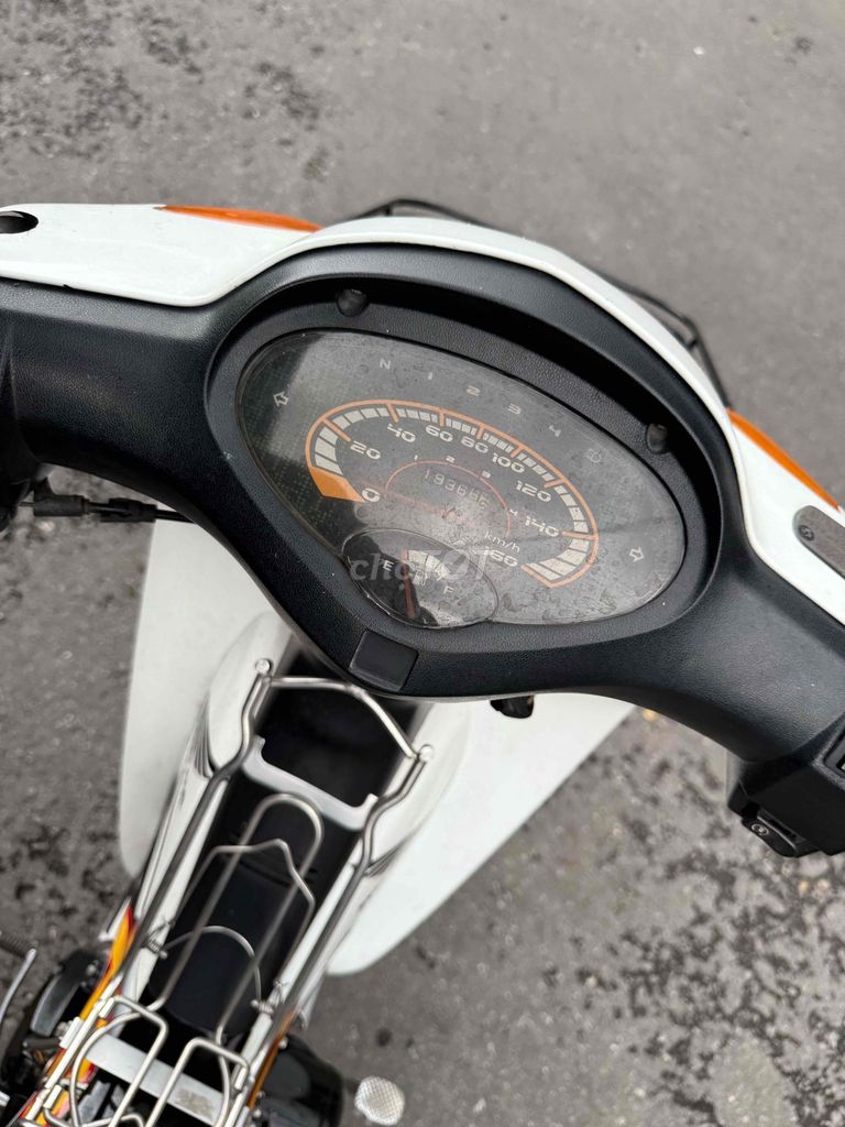 Honda Future 2 màu Trắng. Mua bán Xe máy tại Quận 6 Tp Hồ Chí Minh được đăng bởi Lâm sung Thu Mua Xe   hình 5