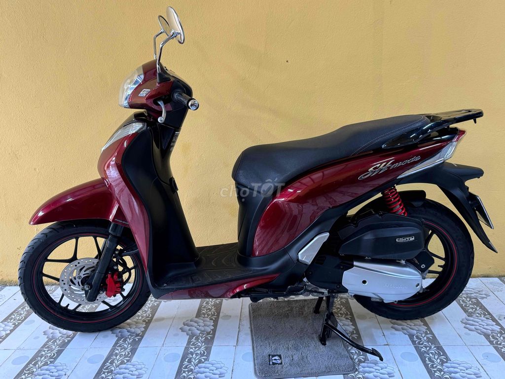 Honda SH Mode 2016 Đỏ đen. Mua bán Xe máy tại Quận Sơn Trà Đà Nẵng được đăng bởi Minh Dũng bán trả góp 136 vân đồn  hình 1