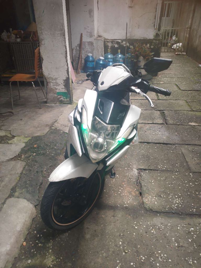 Nouvo 5 fi máy cưc kỳ êm tiết kiêm xăng. Mua bán Xe máy tại Quận 6 Tp Hồ Chí Minh được đăng bởi Duy tường  hình 1