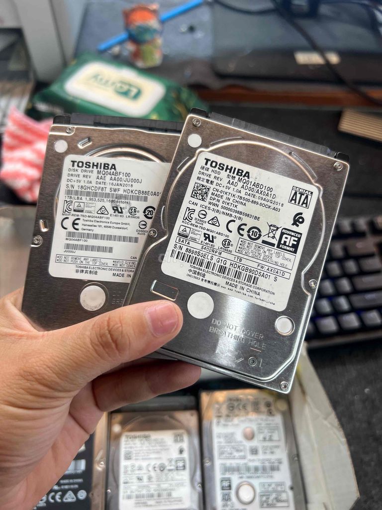 Ổ cứng HDD Toshiba 1TB em sẵn sl. Mua bán Linh kiện (RAM, Card...) tại Quận Phú Nhuận Tp Hồ Chí Minh được đăng bởi tiến tài 770 nguyễn kiệm p4 quận phú nhuận hình 1