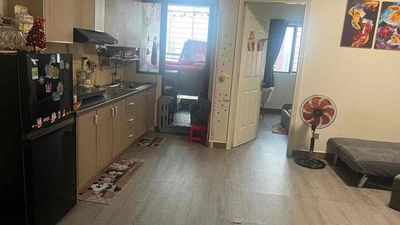 Bán gấp căn hộ đức khải 1pn có hdt . lh: ***