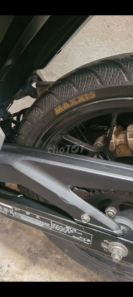 Черная ручная тележка Honda Winner V1