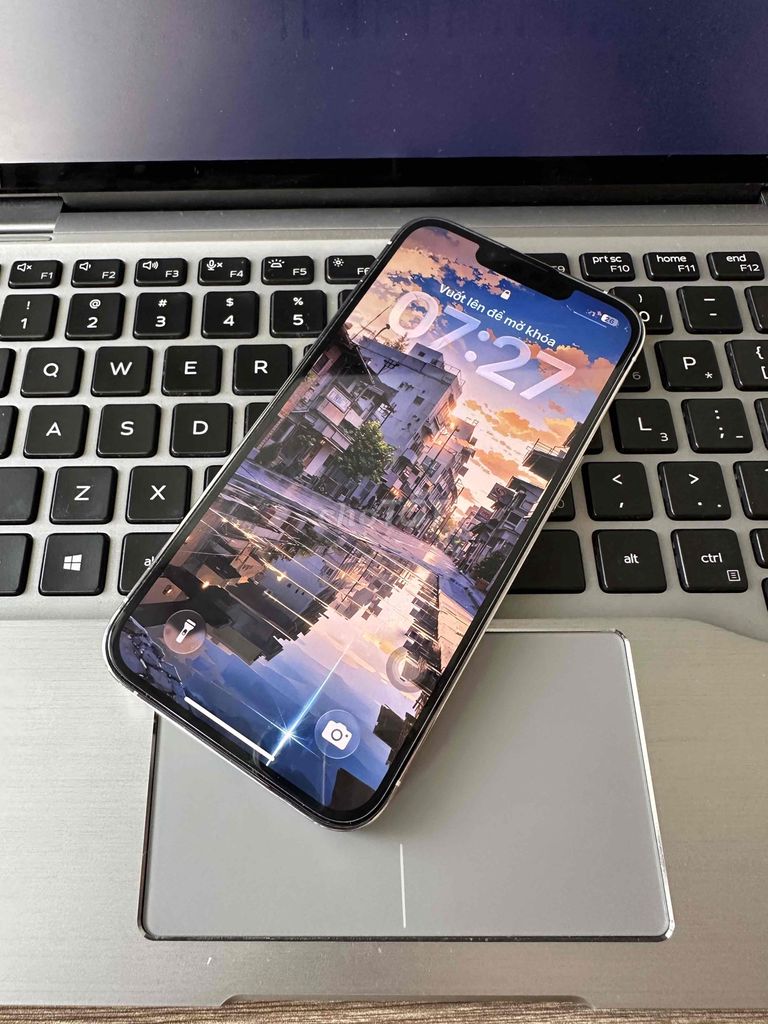iPhone 13 Pro 256GB Trắng. Mua bán Điện thoại tại Thành phố Biên Hòa Đồng Nai được đăng bởi Văn Vũ  hình 1