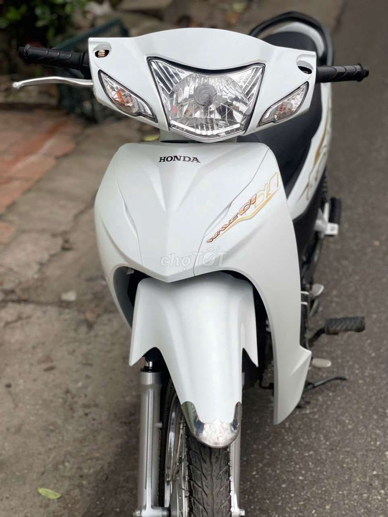 Honda Wave 2023 mới 98% màu trắng. Mua bán Xe máy tại Quận Bắc Từ Liêm Hà Nội được đăng bởi My hình 1