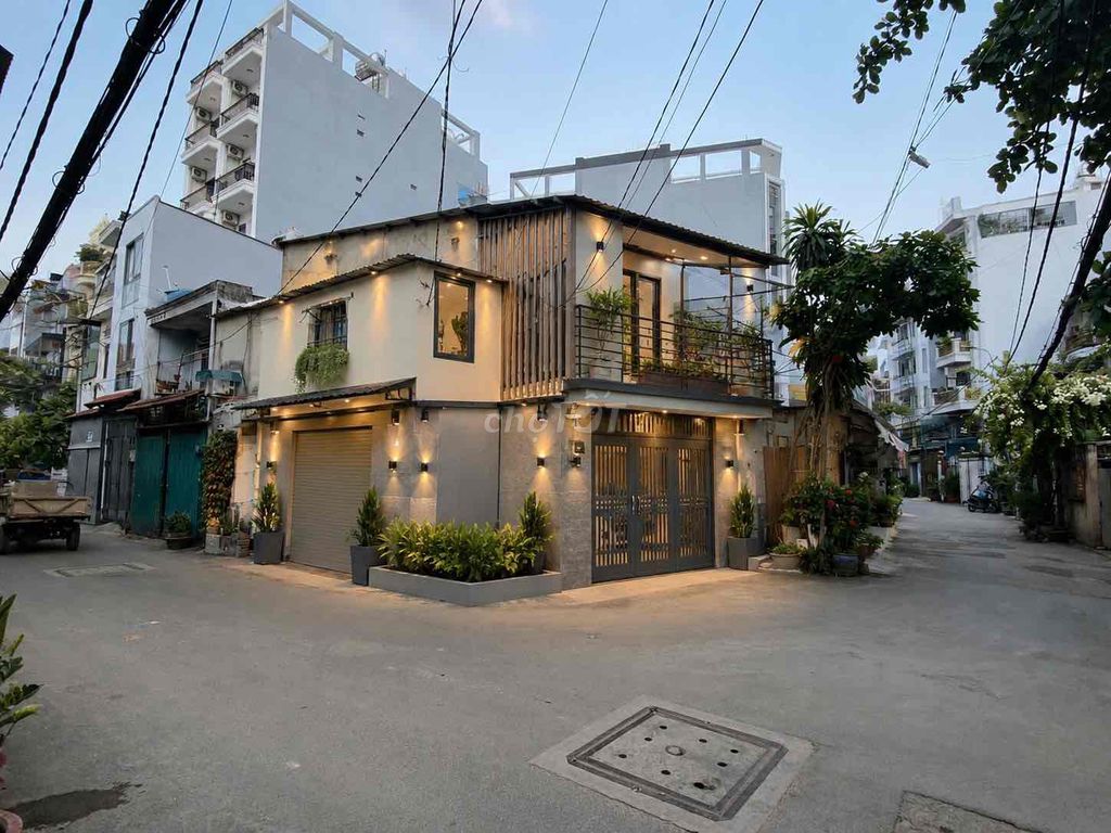 Khó Nghĩ Quá Anh Chị Lô Góc Hai Mặt Tiền 42m2 Thì Kinh Doanh Gì Đây
