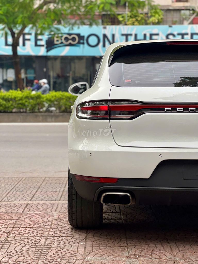 Porsche Macan 2016 model 2017, xe đẹp, xem là Ưng. Mua bán Ô tô tại Quận Long Biên Hà Nội được đăng bởi Long Biên Cars hình 9