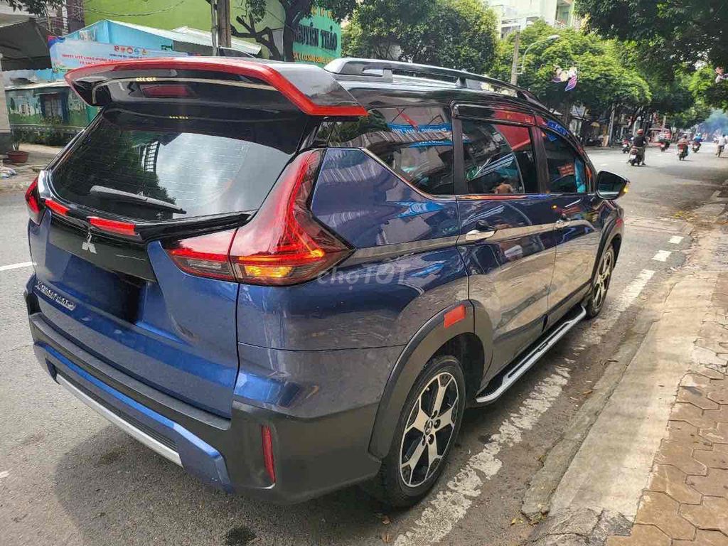 Mitsubishi Xpander Cross 2021 1.5AT Xanh đen. Mua bán Ô tô tại Quận 11 Tp Hồ Chí Minh được đăng bởi Thiên Kiệt hình 4