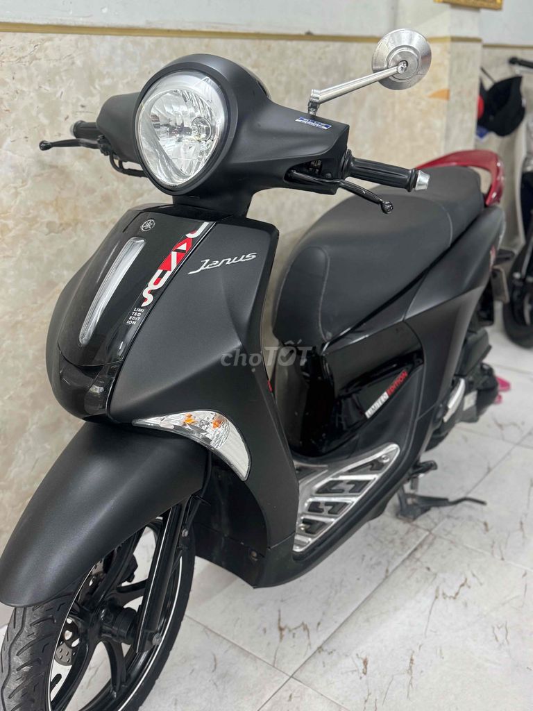 Janut khoá ga 2020 màu đen mù mới keng 43E1-582.90. Mua bán Xe máy tại Quận Sơn Trà Đà Nẵng được đăng bởi Minh Dũng bán trả góp 136 vân đồn  hình 1