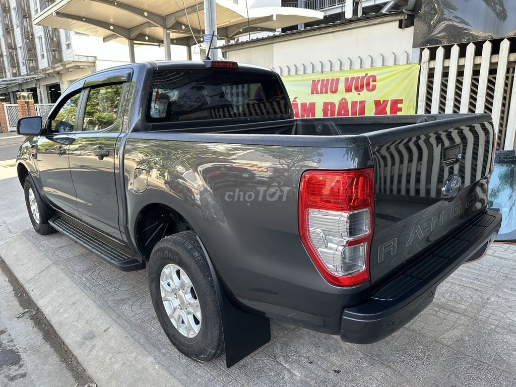 Ford Ranger XLS 2020 bảo hành 2026 hỗ trợ vay 75%. Mua bán Ô tô tại Quận Tân Phú Tp Hồ Chí Minh được đăng bởi Đức hình 3
