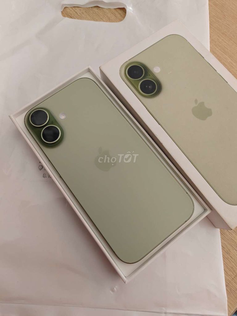 Apple iPhone 17 256GB Xanh Lá Xô Như mới. Mua bán Điện thoại tại Quận Hải Châu Đà Nẵng được đăng bởi Dphone Store ll Điện thoại và Phụ kiện giá rẻ hình 1