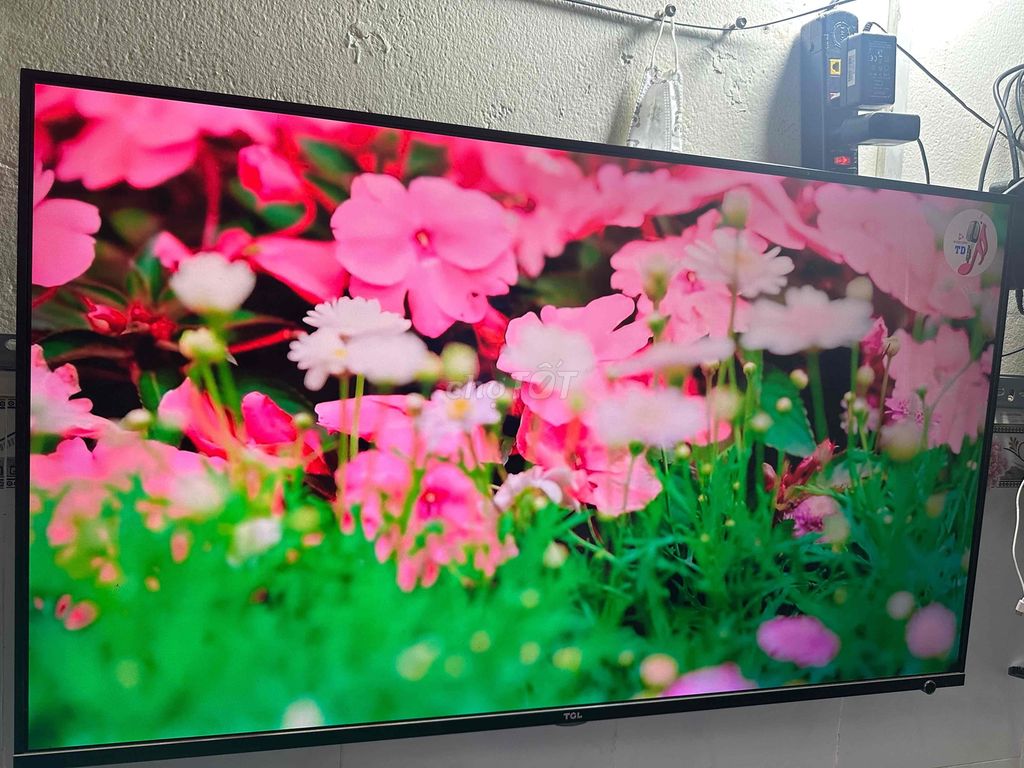 Androi TV SMART TCL 40in siêu mỏng đẹp long lanh!