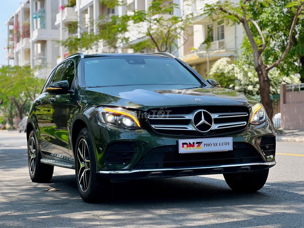 Mercedes Benz GLC300 AMG 4Matic 2019 - 60000 km