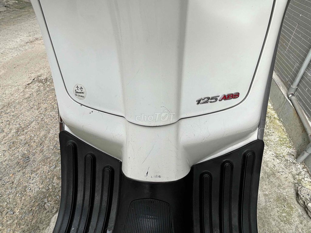 chủ xe bán Sprint 2017 máy iget. odo 24k. bstp.. Mua bán Xe máy tại Huyện Hóc Môn Tp Hồ Chí Minh được đăng bởi Long hình 4