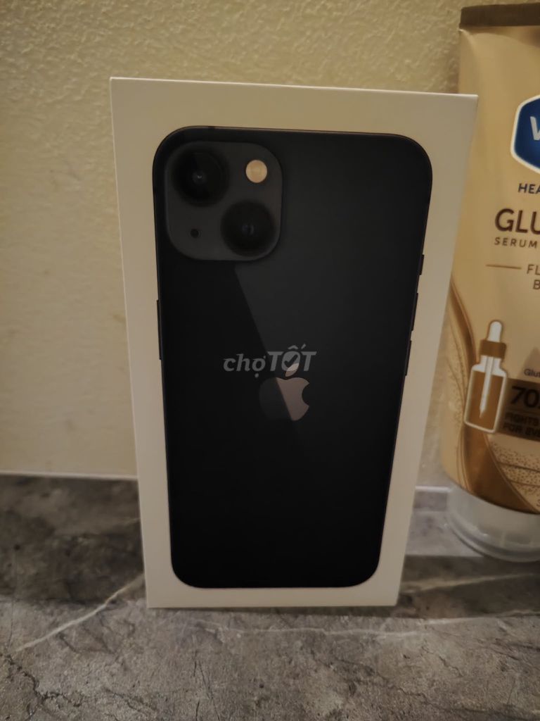 Apple iPhone 13 128GB Midnight Mới. Mua bán Điện thoại tại Quận Đống Đa Hà Nội được đăng bởi tungg manhh hình 1