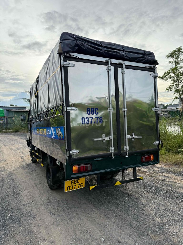 kia k165.2015 tải 2t4 . xe máy im mạnh.có lạnh. Mua bán Xe tải, xe ben tại Thành phố Tân An Long An được đăng bởi Trung Dũng hình 3