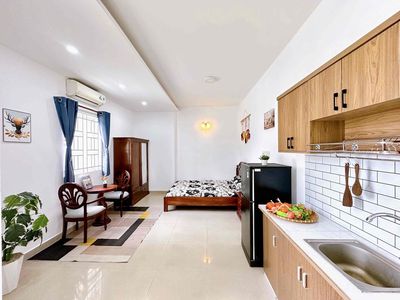 💥Căn Hộ BanCol_ Thang Máy_Mặt tiền Thành Thái Q10_Giữ Phòng tới T7