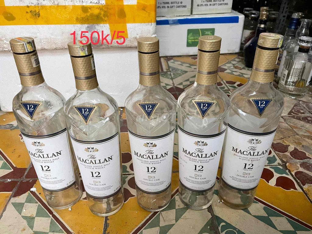 vỏ chai rượu macallan