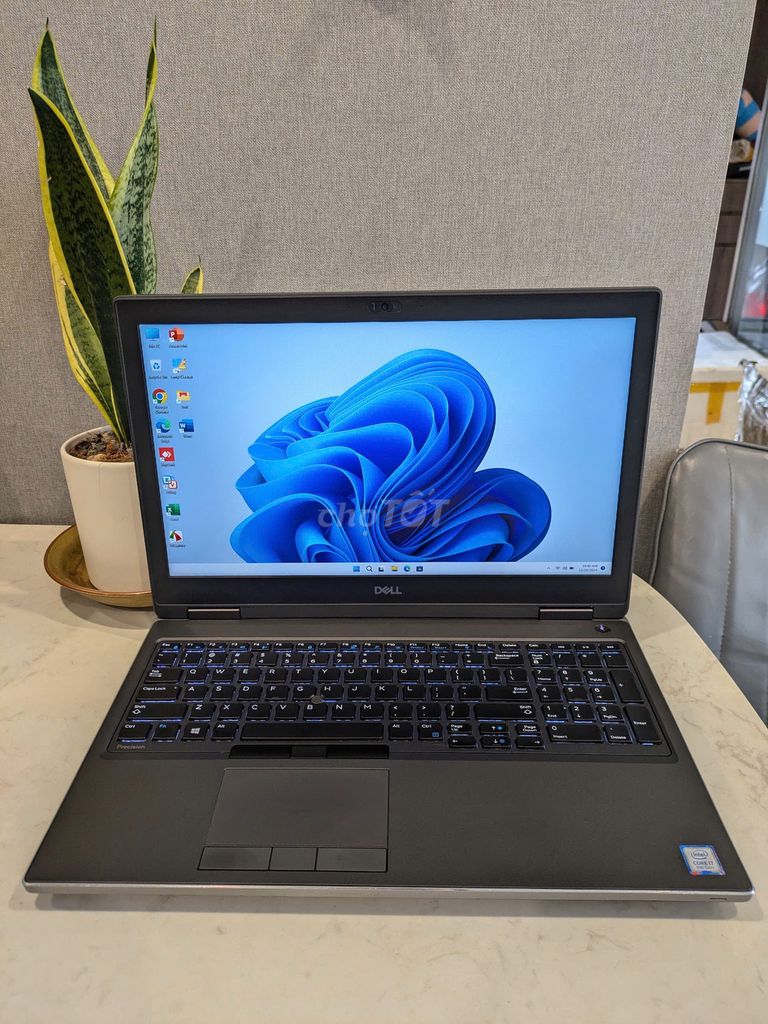 Dell precision 7540/i7-9850H/32/1 TB/RTX3000 6GB