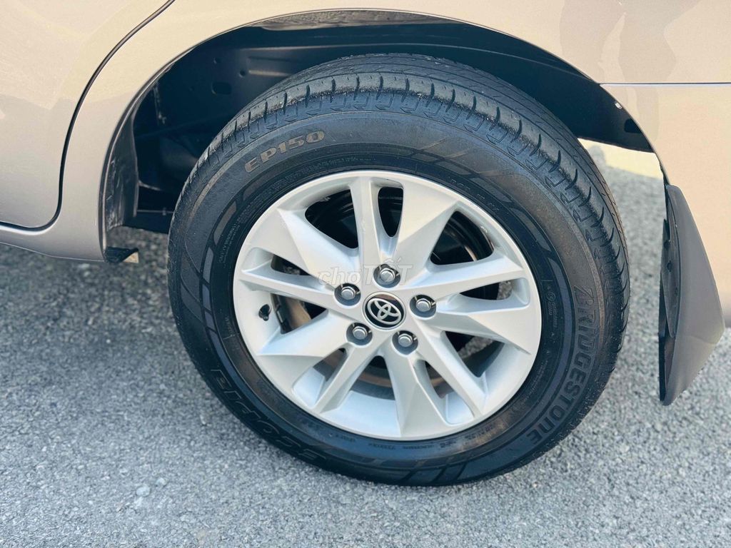 Toyota Innova 2019 2.0E MT Nâu. Mua bán Ô tô tại Huyện Sóc Sơn Hà Nội được đăng bởi AUTO VĨNH CƯỜNG hình 5