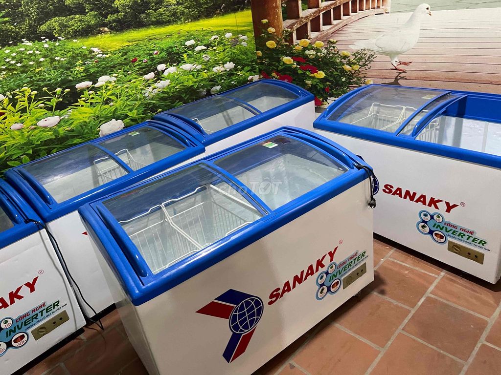 Tủ đông kem Sanaky 300l-400l Inverter trắng xanh. Mua bán Tủ lạnh tại Quận Tân Phú Tp Hồ Chí Minh được đăng bởi cửa hàng thanh lý đồ cũ hình 1