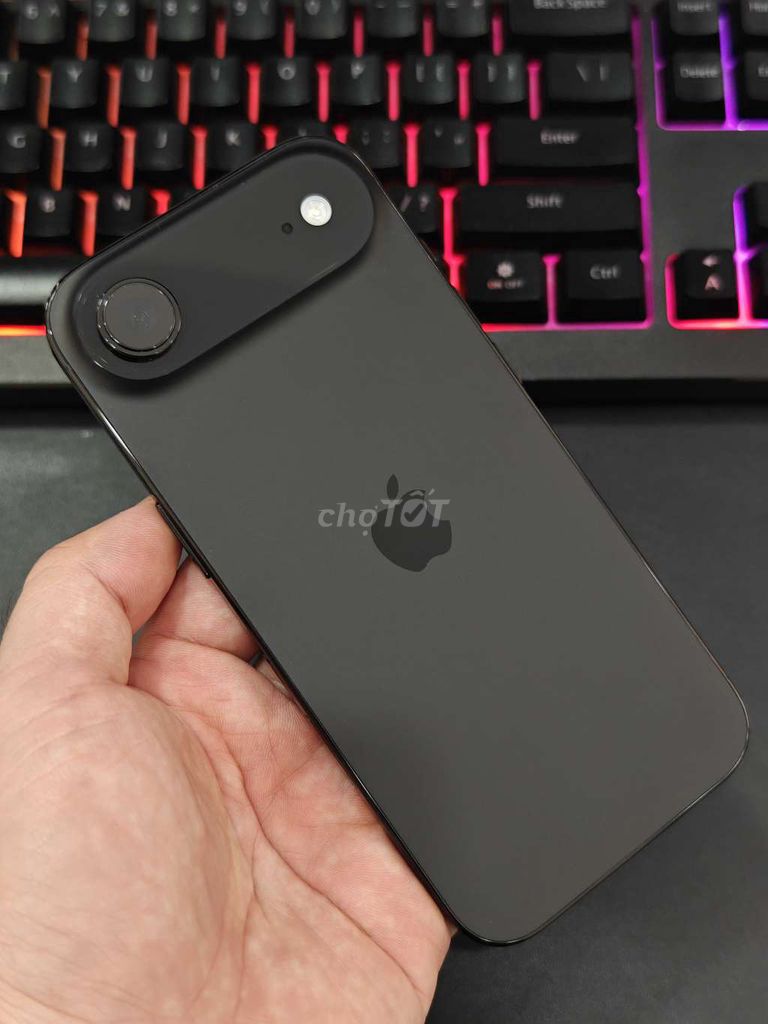 Apple iPhone Air 256GB ~ 99% sạc 22 lần bh 5/2027. Mua bán Điện thoại tại Quận Ninh Kiều Cần Thơ được đăng bởi Nguyễn Toàn hình 1