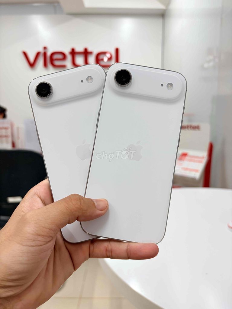 iPhone 17 Air EID 256GB. Mua bán Điện thoại tại Thành phố Thủ Đức Tp Hồ Chí Minh được đăng bởi Thịnh Viettel Global City hình 1