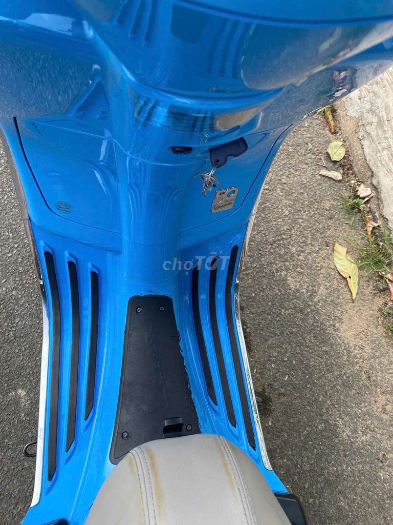 Piaggio Vespa Primavera 50th Anniversary Xanh. Mua bán Xe máy tại Thành phố Thủ Đức Tp Hồ Chí Minh được đăng bởi Ngô Thùy hình 2