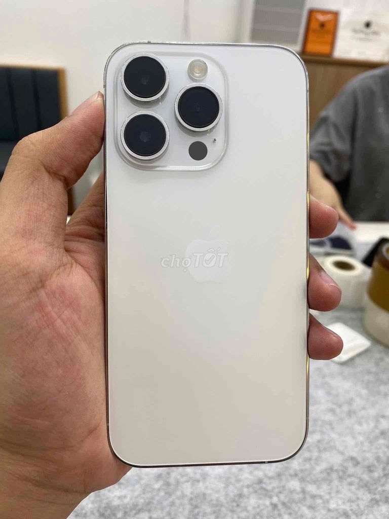 Apple iPhone 14 Pro 128GB Trắng Mới keng. Mua bán Điện thoại tại Quận Tân Bình Tp Hồ Chí Minh được đăng bởi Shop Trung Văn Apple Watch hình 1