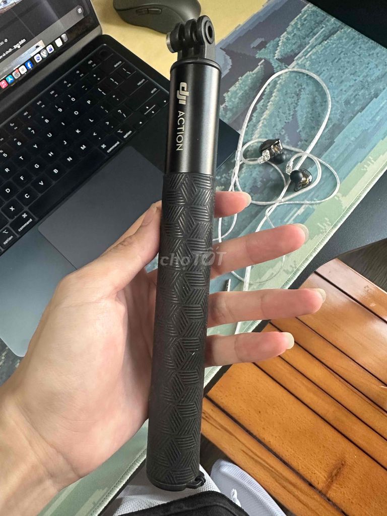 Gậy kéo dài DJI Action Đen. Mua bán Phụ kiện (Màn hình, Chuột...) tại Quận Hoàng Mai Hà Nội được đăng bởi Le Vu Minh Tu hình 1