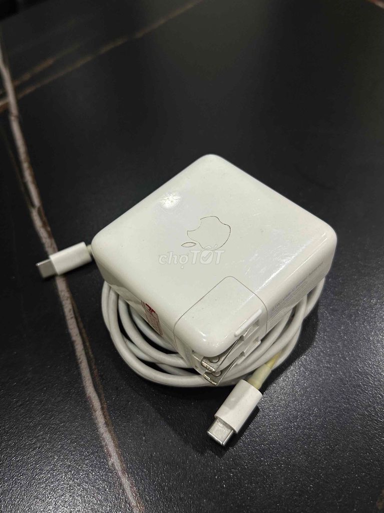 Sạc macbook Pro Apple 61W USB-C. Mua bán Phụ kiện (Màn hình, Chuột...) tại Quận Hoàng Mai Hà Nội được đăng bởi Đặng Ngọc Sơn hình 1