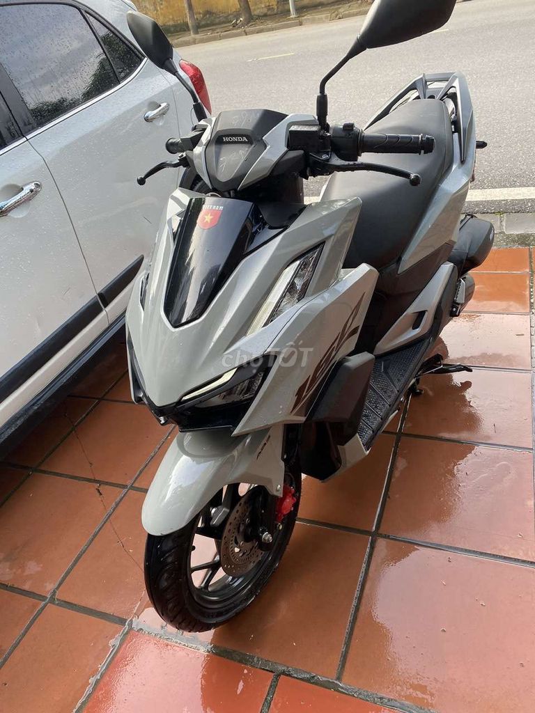 Bán xe Vario 160 ABS xám xi măng. Mua bán Xe máy tại Quận Ngô Quyền Hải Phòng được đăng bởi Thắng Nguyễn hình 2