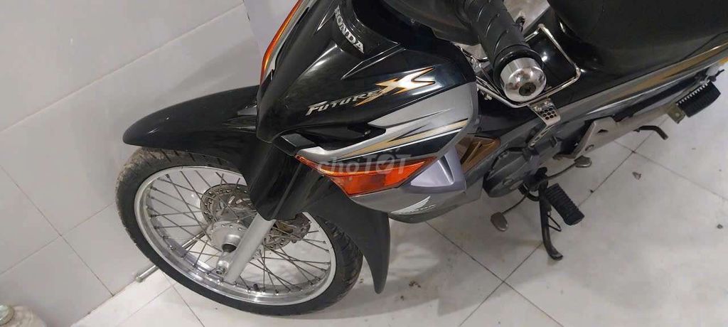 Honda Future X FI черный, серый, желтый