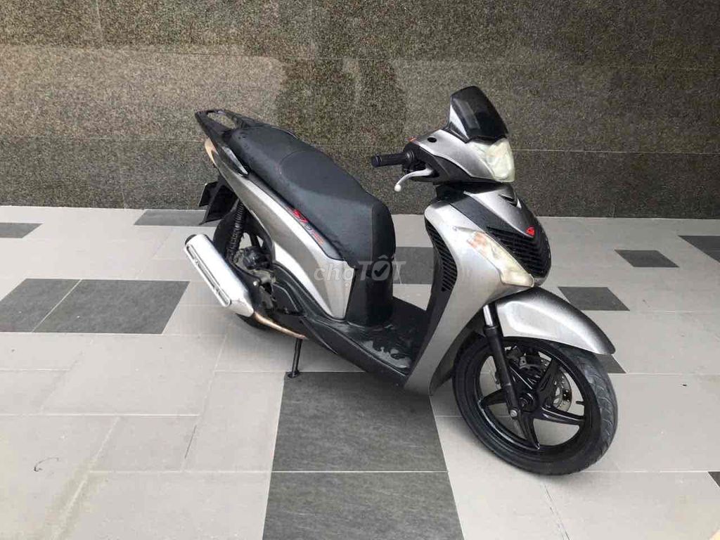 Sh 125cc2017 up áo Ý2012,bstp,chính chủ công chứng