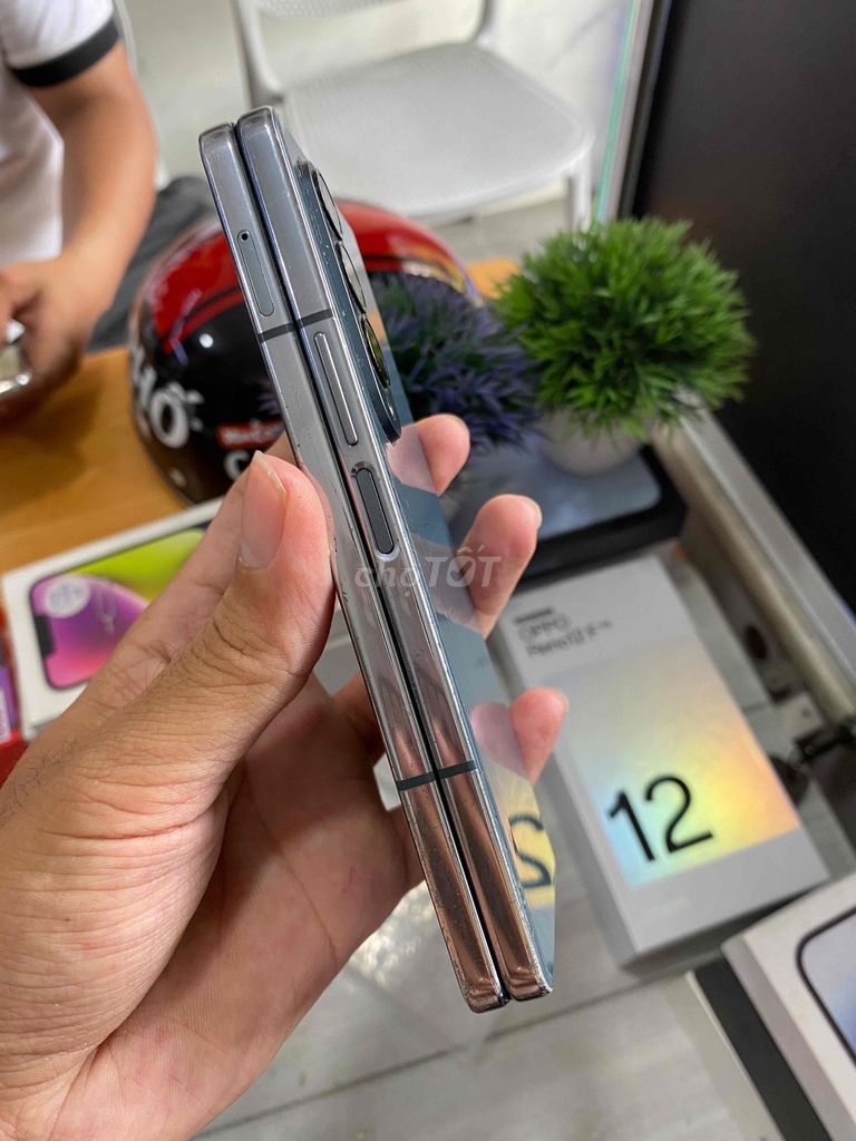 Samsung Galaxy Z Fold4 512GB Xám. Mua bán Điện thoại tại Thành phố Thủ Đức Tp Hồ Chí Minh được đăng bởi truong thinh hình 1