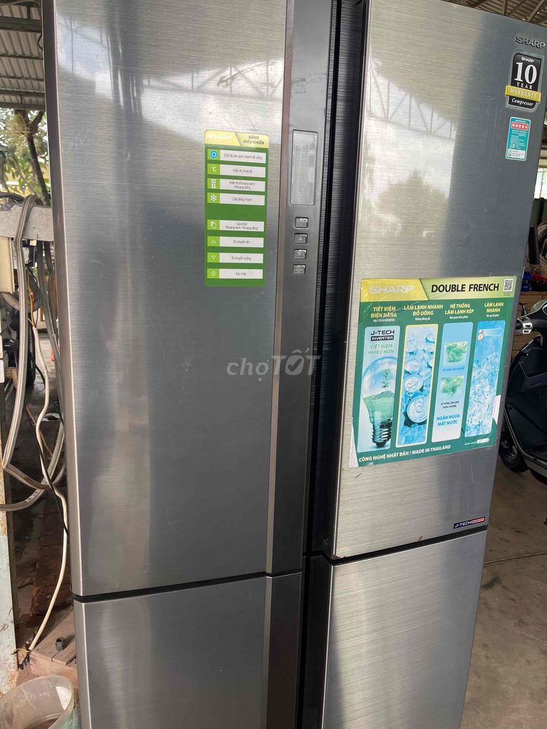 Tủ lạnh Sharp SJ-FX680V-ST/WH 678 lít Bạc 4 cánh. Mua bán Tủ lạnh tại Thành phố Thủ Dầu Một Bình Dương được đăng bởi Phát hình 1