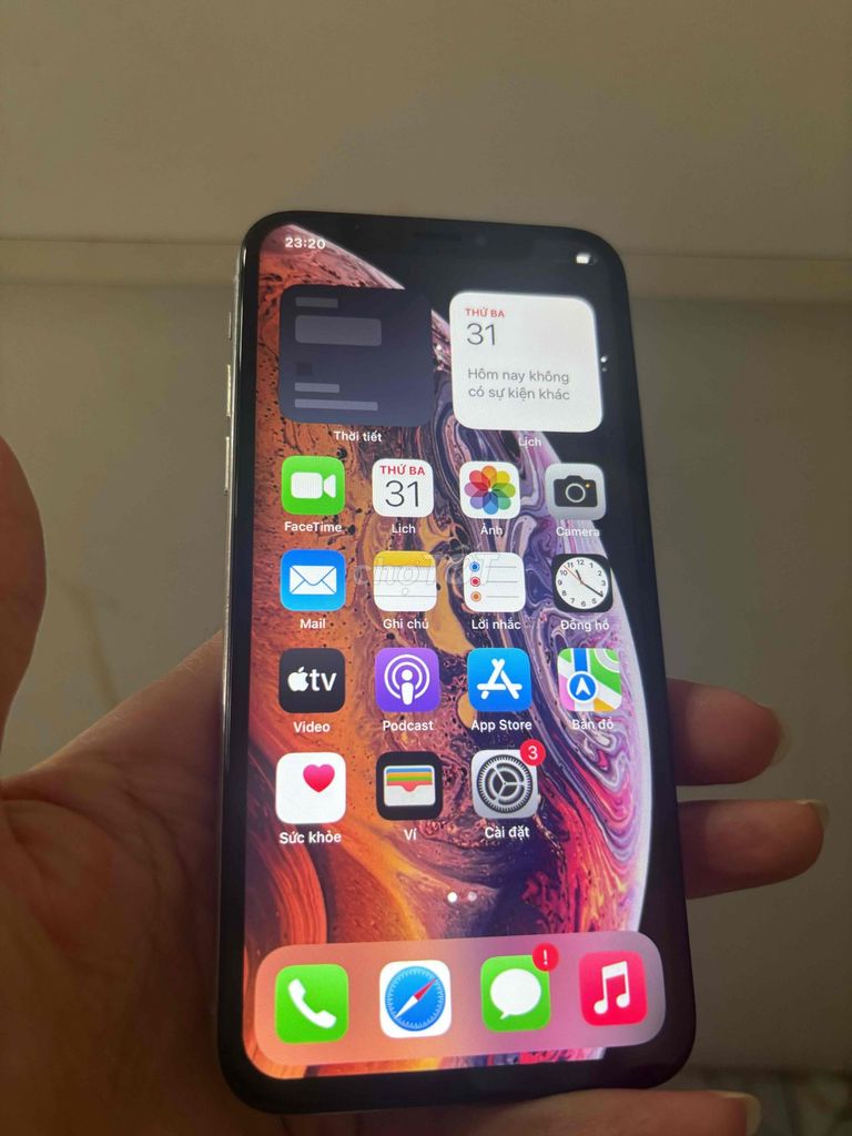 iPhone XS Trắng sài wifi. Mua bán Điện thoại tại Quận Ninh Kiều Cần Thơ được đăng bởi ipod high class hình 1