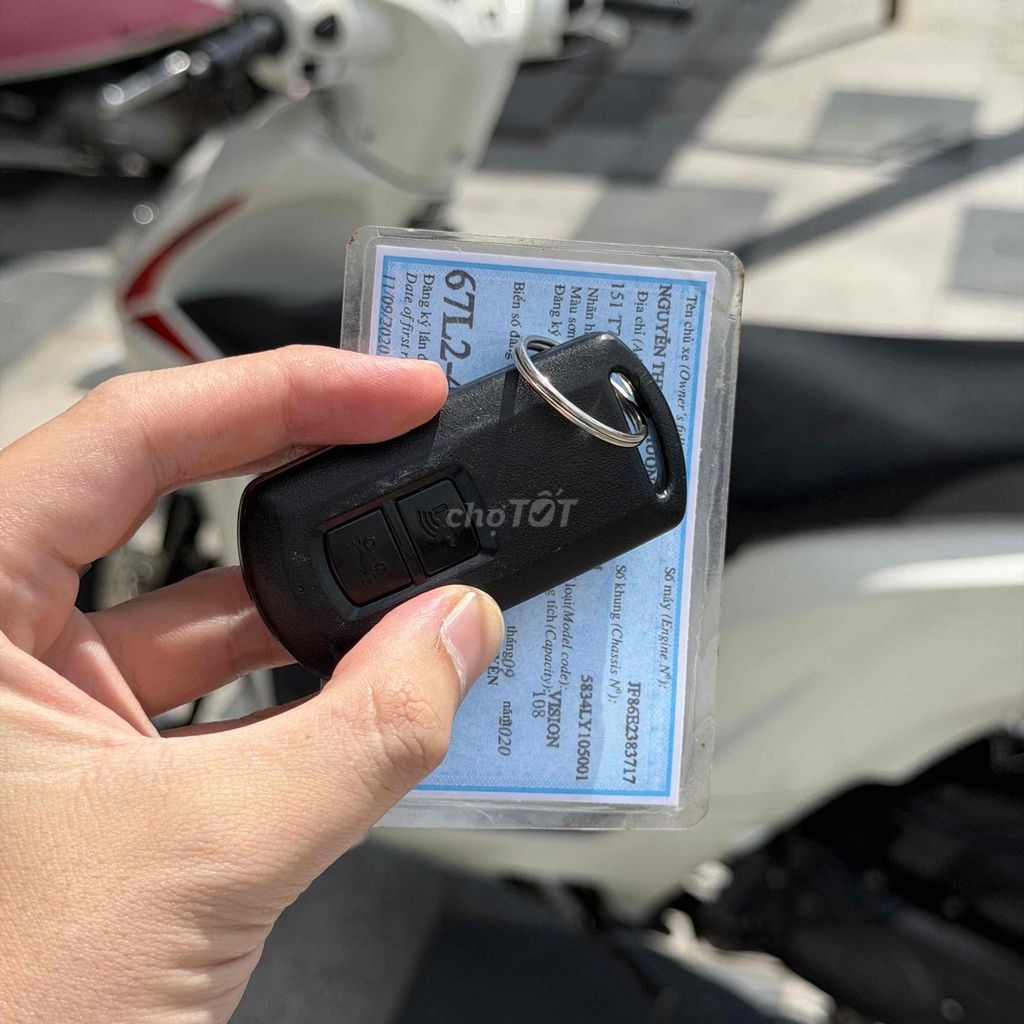 vison 2020 trắng đỏ. Mua bán Xe máy tại Huyện Xuyên Mộc Bà Rịa - Vũng Tàu được đăng bởi DINH NGOC hình 8