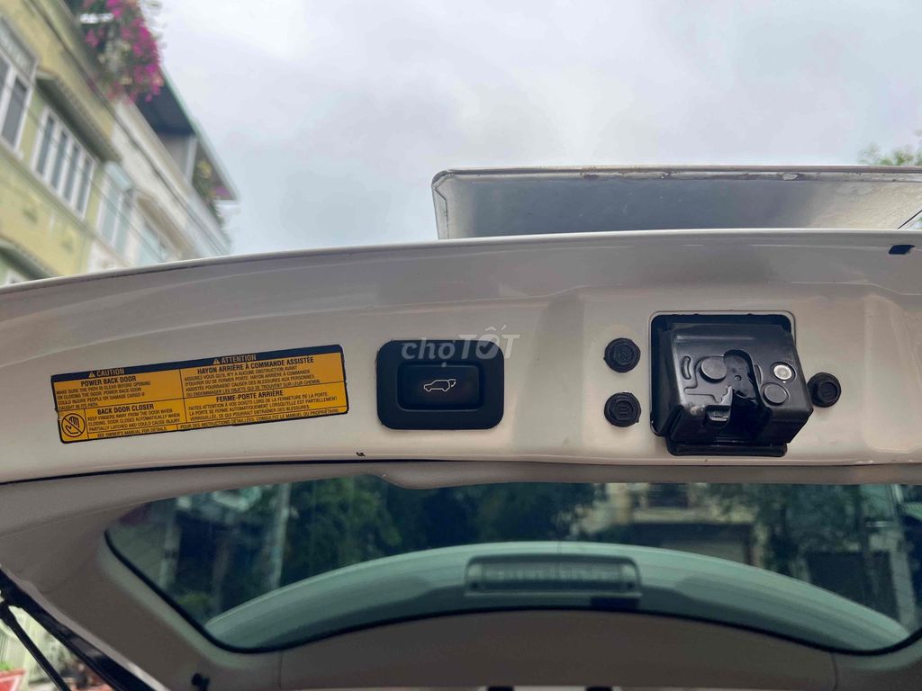 Toyota Venza 2009 Trắng - 96000km. Mua bán Ô tô tại Quận 8 Tp Hồ Chí Minh được đăng bởi Sang giau hình 13