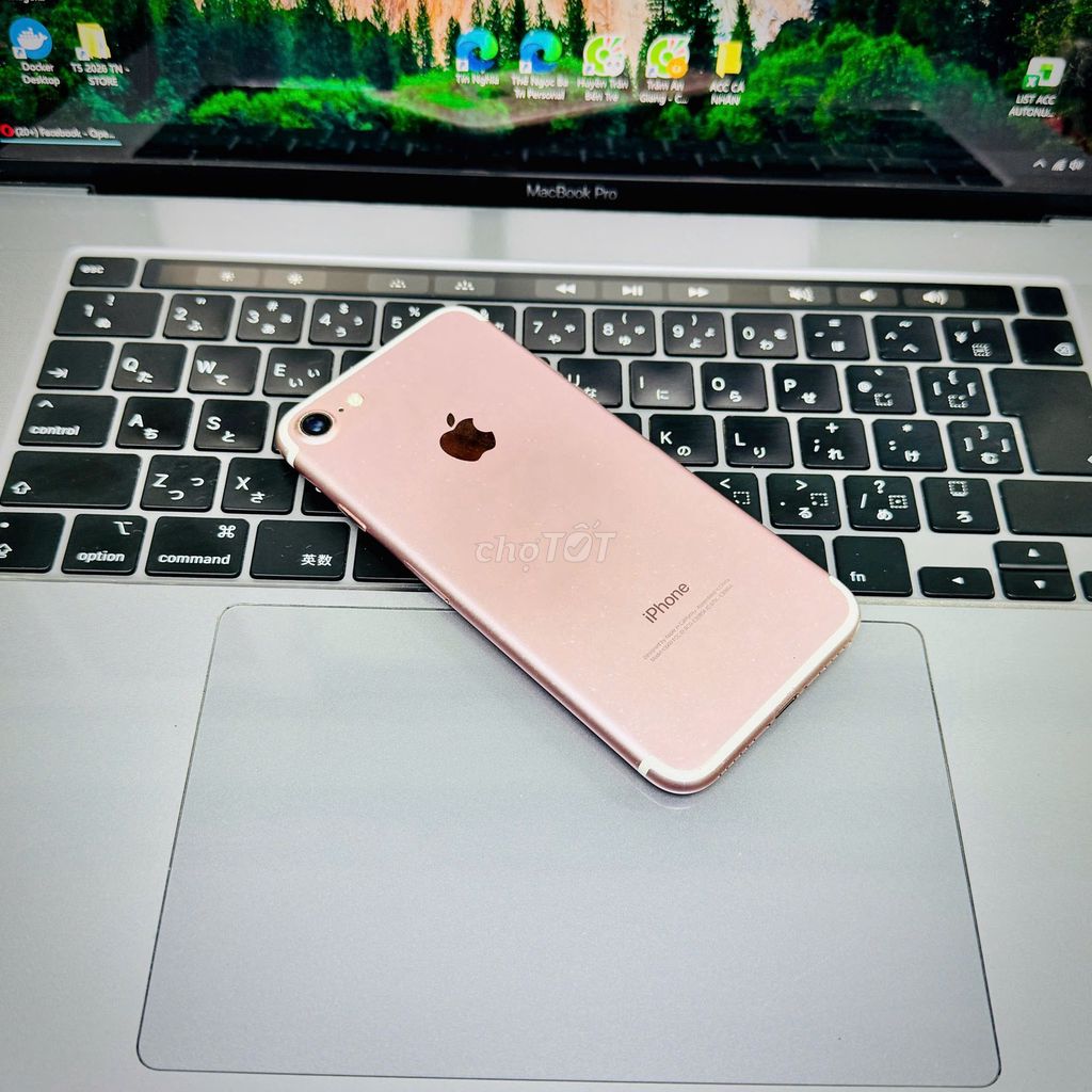 iPhone 7 32GB Hồng Quốc tế, màn zin BH 3 tháng. Mua bán Điện thoại tại Thành phố Bến Tre Bến Tre được đăng bởi TN Store hình 1